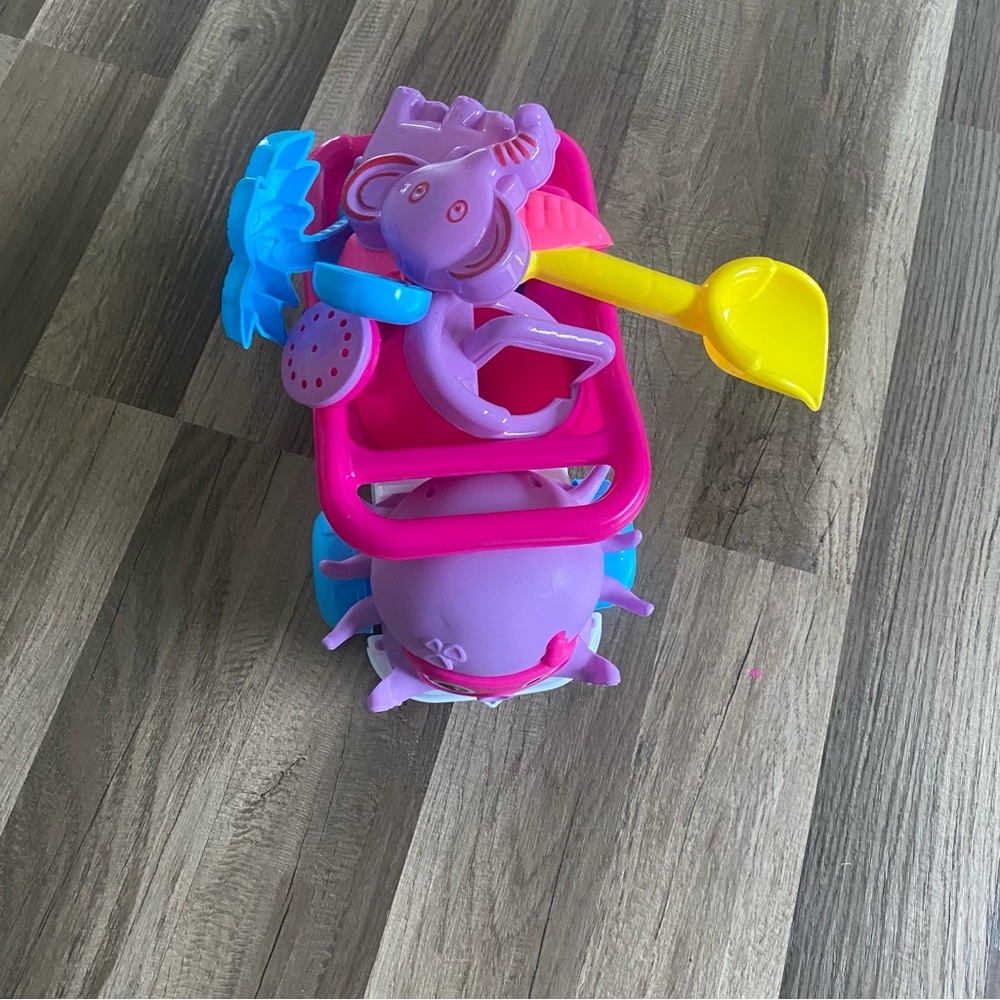 Colorful Beach Toy Set for Kids - Picture 7 of 16